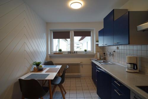 Η κουζίνα ή μικρή κουζίνα στο Auszeit - Ferienwohnung und Appartements