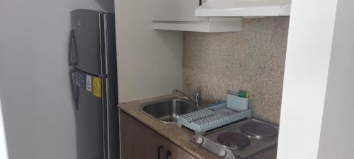 Kuchyň nebo kuchyňský kout v ubytování Puerto Santa Ana Suites Guayaquil