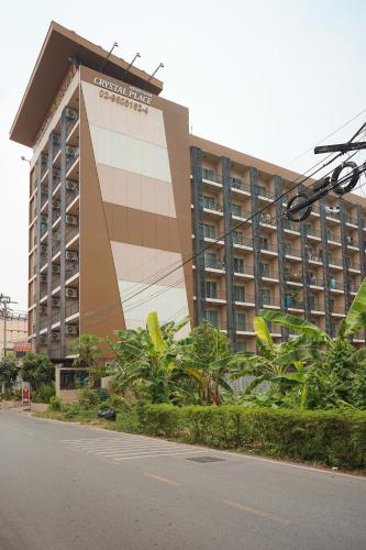 Bangunan di mana terletaknya aparthotel ini