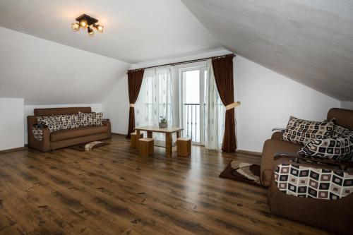 Gallery image of Cabana Edelweiss in Lupeni