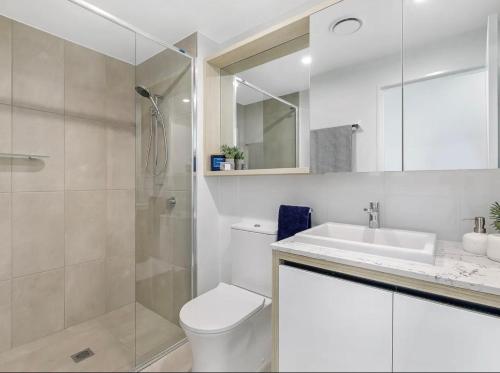 Koko luxury apartment in Broadbeach tesisinde bir banyo