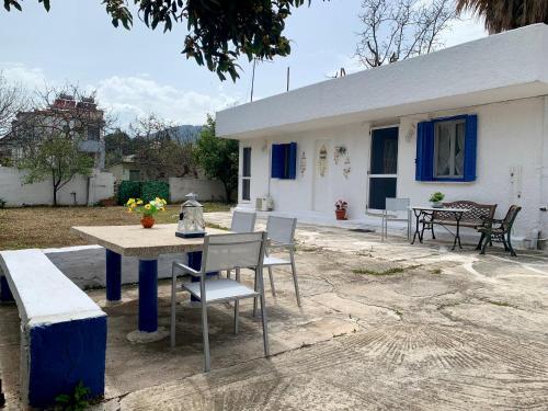 Gallery image of Relaxation, Nature and Sea Near the Airport! in Artemida