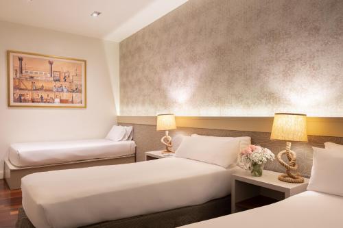Duquesa Suites Hotel by Grup Duquessa photo 58