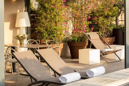 Duquesa Suites Hotel by Grup Duquessa photo 32