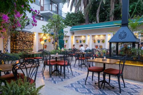 Restoran atau tempat lain untuk makan di Route Hotel Kaleici - Adult Only (12+)