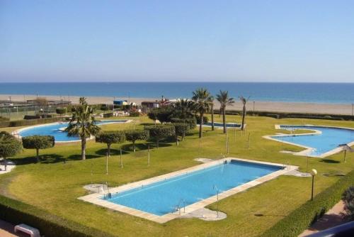 A view of the pool at ATICO 1ªLINEA El PLAYAZO VERA BARIA2 or nearby