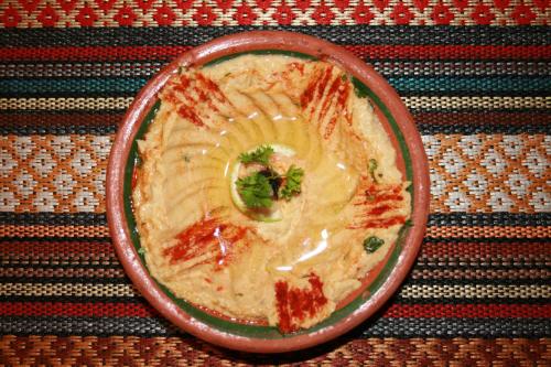 ホテルの敷地内または近くでの食事または食べ物