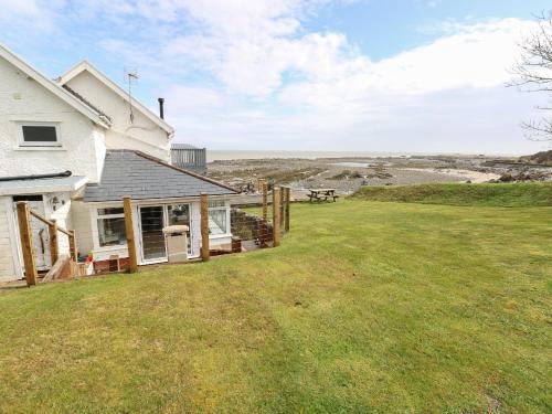2 Salt Cottage – Photos 2