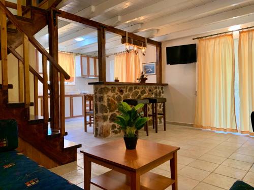 TV/trung tâm giải trí tại Dimarion Villas