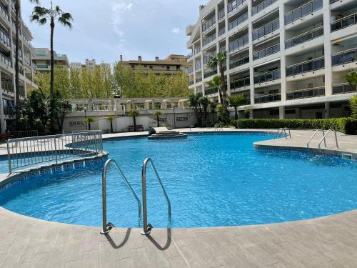 The swimming pool at or close to Apartamento Michelangelo