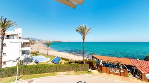 Los Flamingos - Front Line Apartment La Cala, Mijas Costa ...