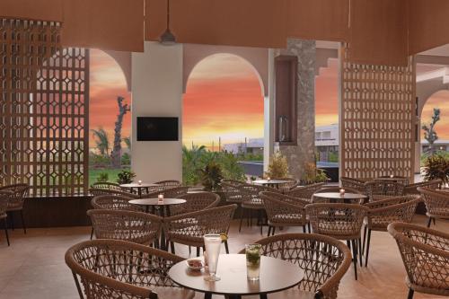 TV a/nebo společenská místnost v ubytování Hotel Riu Baobab - All Inclusive