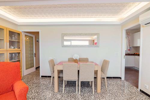 Seafront Apartment Voramar 31 by Sealand Villas