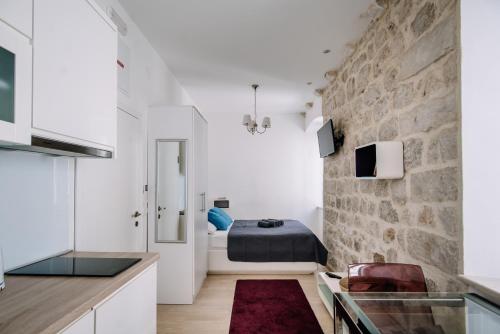 Gallery image of AMOROZO APARTMENTS by DuHomes in Dubrovnik