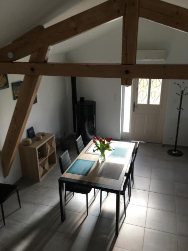 Ruang duduk di Gîte de brizolles
