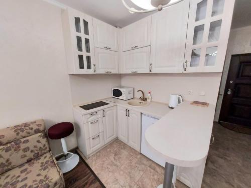 Dapur atau dapur kecil di Студио Прованс Лариса