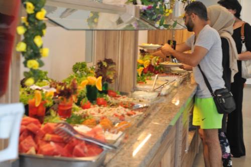 Đồ ăn tại/gần khách sạn