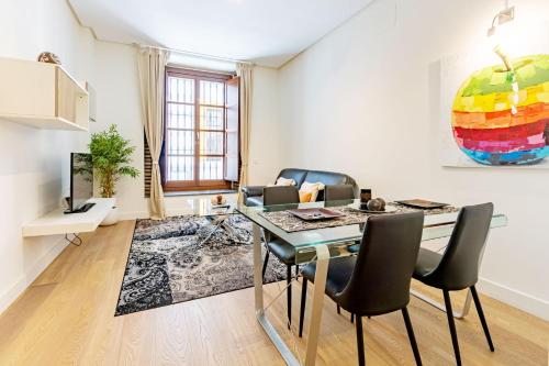 Angeles Santa Cruz Deluxe by Valcambre