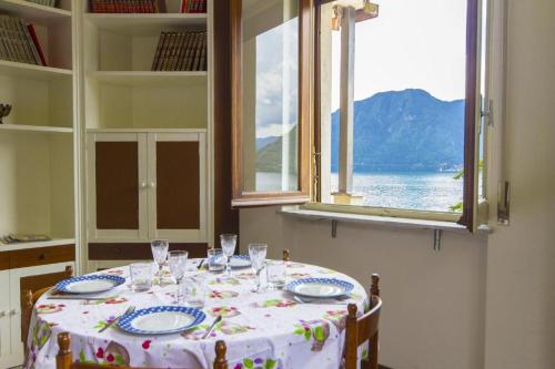 Apartment with Lake view – Photos 5
