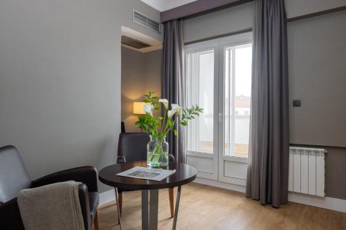 Hotel Cortezo Image