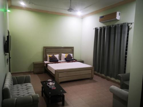 Gallery image of Hotel Taj Palace Multan in Multan