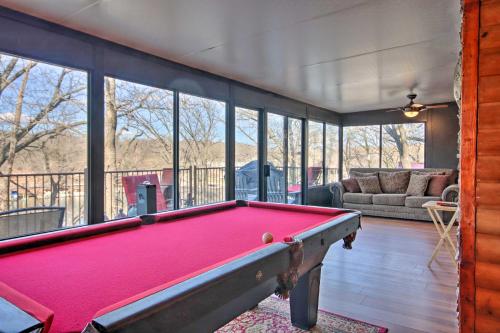 Rustic Eucha Dwelling with Balcony, Grand Lake Views – Photos 2