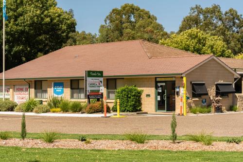a gas station on the side of a road at Gundagai Cabins & Tourist Park in Gundagai
