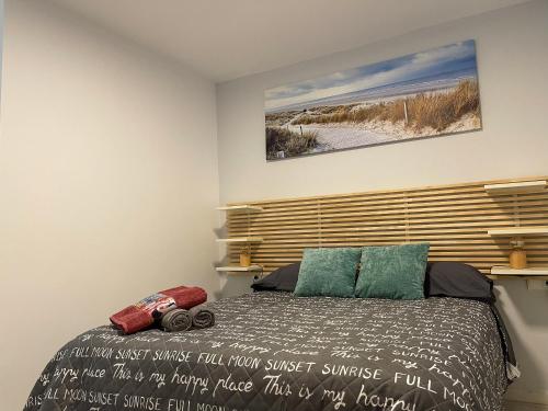 Posteľ alebo postele v izbe v ubytovaní Relaxing 1Bedroom Apartment in the Heart of Malaga - WIFI&AC