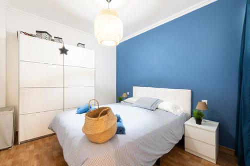 CHARMING 2 ROOMS APARTMENT, 3 beds-10 min walk to Las Canteras Beach