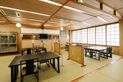 たかむろ水光園 にあるレストランまたは飲食店