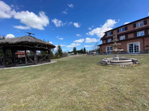 Gallery image of Hotelik Wulpink Majdy Olsztyn in Majdy