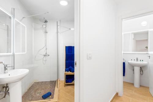 Ванная комната в Club Tenerife Apartments