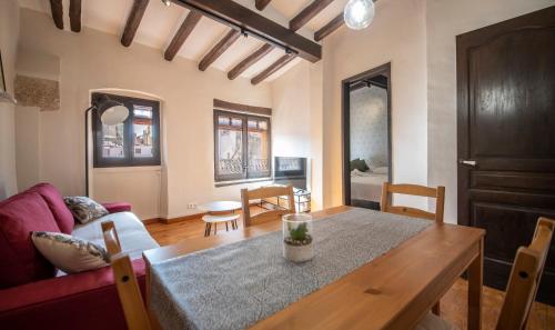 TarracoHomes, TH125 Atico Calderers con Barbacoa y Terraza