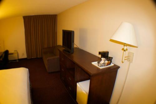 TV o dispositivi per l'intrattenimento presso The Garden Inn