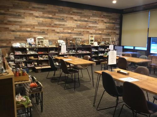 Onoにある趣味複合施設イイトコの図書室の教室