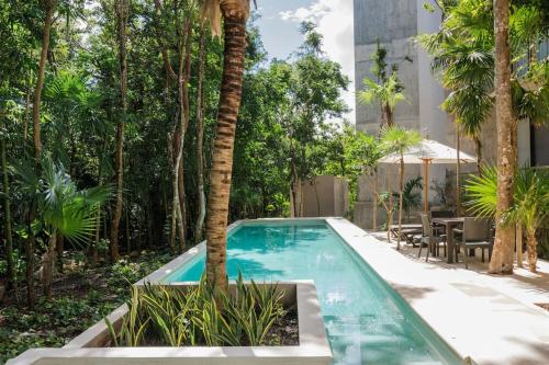 2/2 Ocean View Penthouse in Secure Gated Complex! – Photos 4