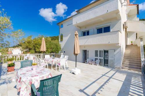 Apartments Zorka