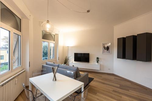 Matilde Modern apartment-Rental in Rome