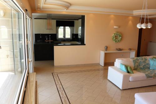 Villa Dimitri - Penthouse Seaview
