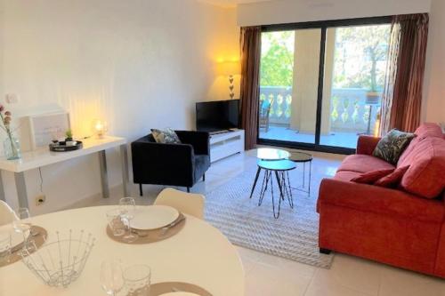Very Nice Apartment With Shared Pool – Photos 2