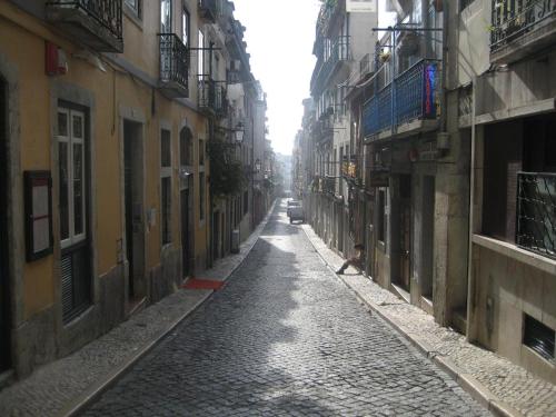 El barri de l'hostal o pensió o un barri que hi ha a prop
