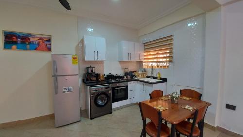 Gallery image of Luxurious 1 & 2 Bed Apartment at RealShala Homes, Adjiringanor - East Legon in Ashalebotwe