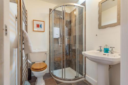 Kylpyhuone majoituspaikassa Inshcraig