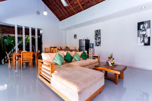 Gallery image of Villa Joylen Seminyak Bali in Seminyak
