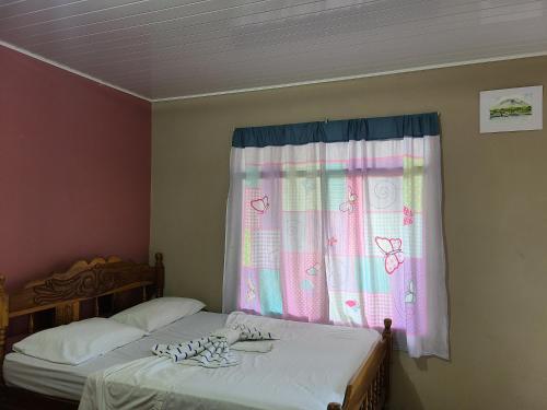 Ένα ή περισσότερα κρεβάτια σε δωμάτιο στο Sophie House