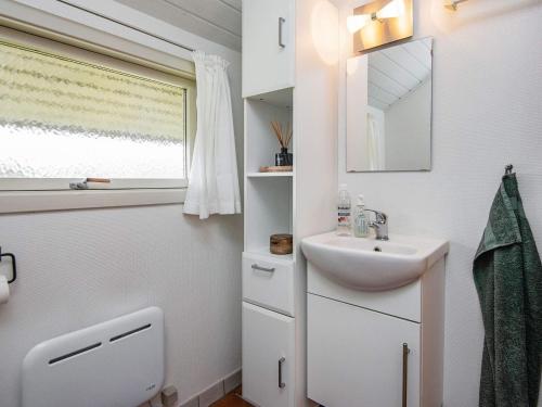 Koupelna v ubytování Holiday home Glesborg CXVII