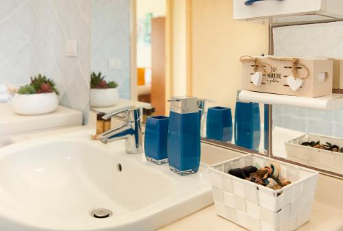 Φωτογραφία από το άλμπουμ του VILLA HORUS SAN GIOVANNI SINIS - Villa sul mare con grande giardino privato σε San Giovanni di Sinis