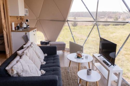 Posedenie v ubytovaní Wiosna Glamp