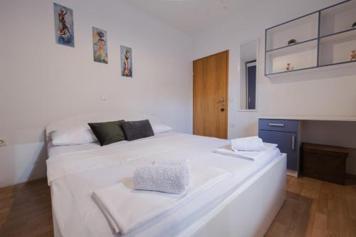 Apartment Dany - Free Beach Parking