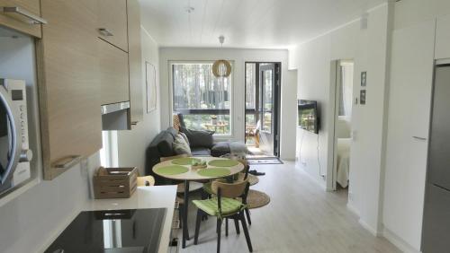 Posezení v ubytování Tahkokorva Apartments with sauna by Hiekka Booking